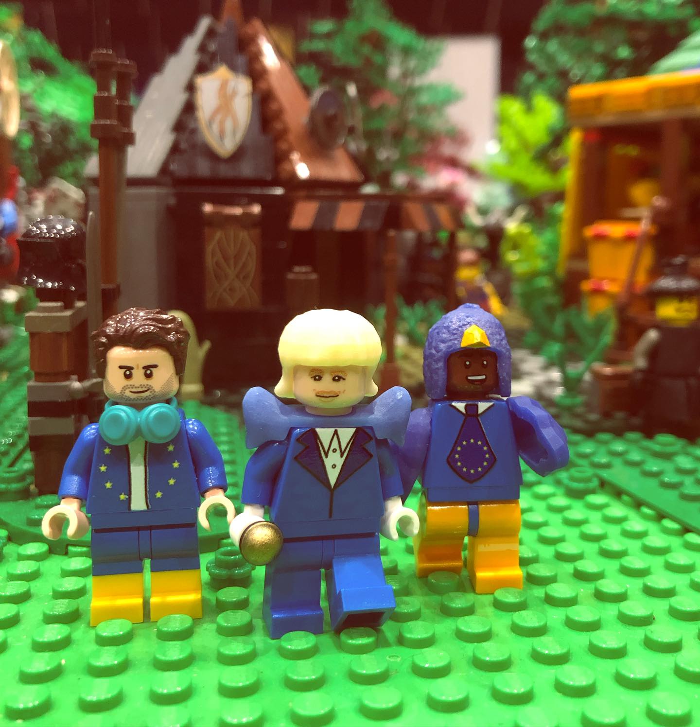 VIP gasten in @ooitgebouwd tijdens LEGO World in Utrecht. #joostklein #minifigures